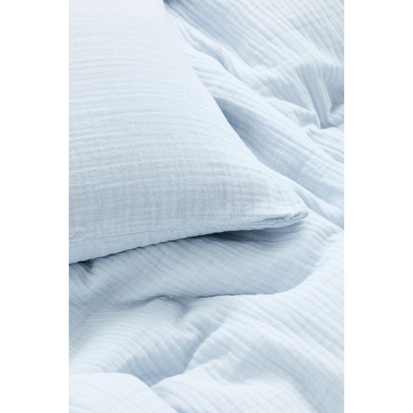 NEW H&M 2-pc Light Baby Blue Cotton Muslin Twin Duvet Cover Set with Pillowcase - Picture 3 of 6